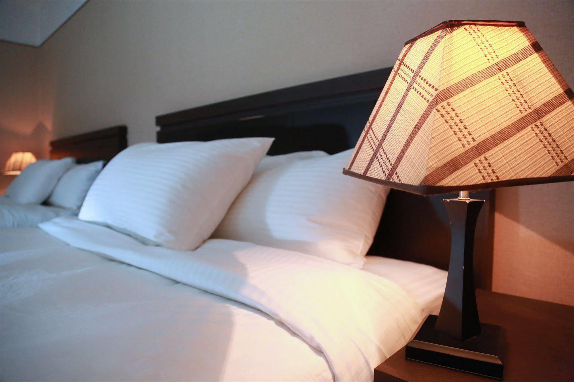 King Town Hotel Лодун Экстерьер фото