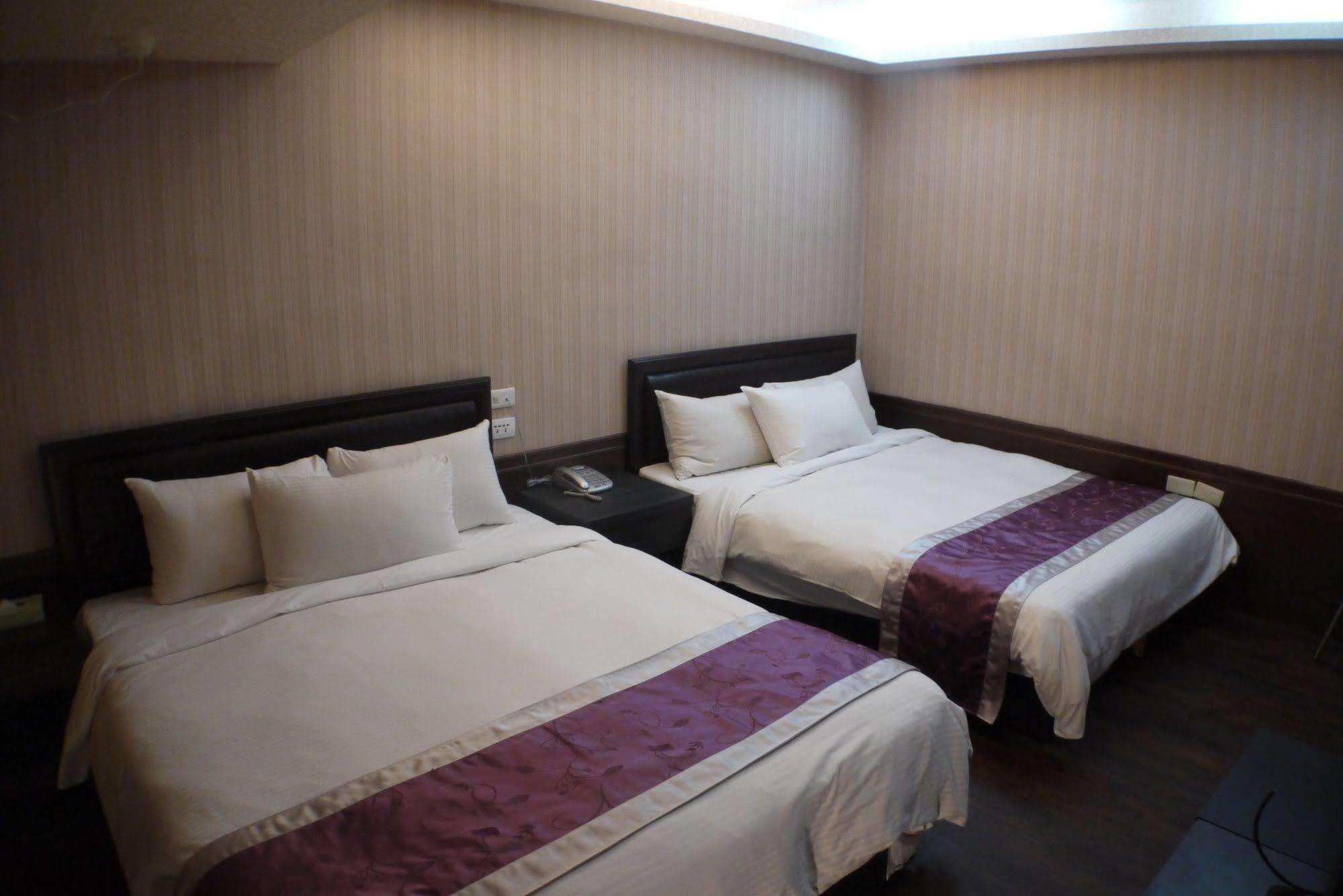 King Town Hotel Лодун Экстерьер фото