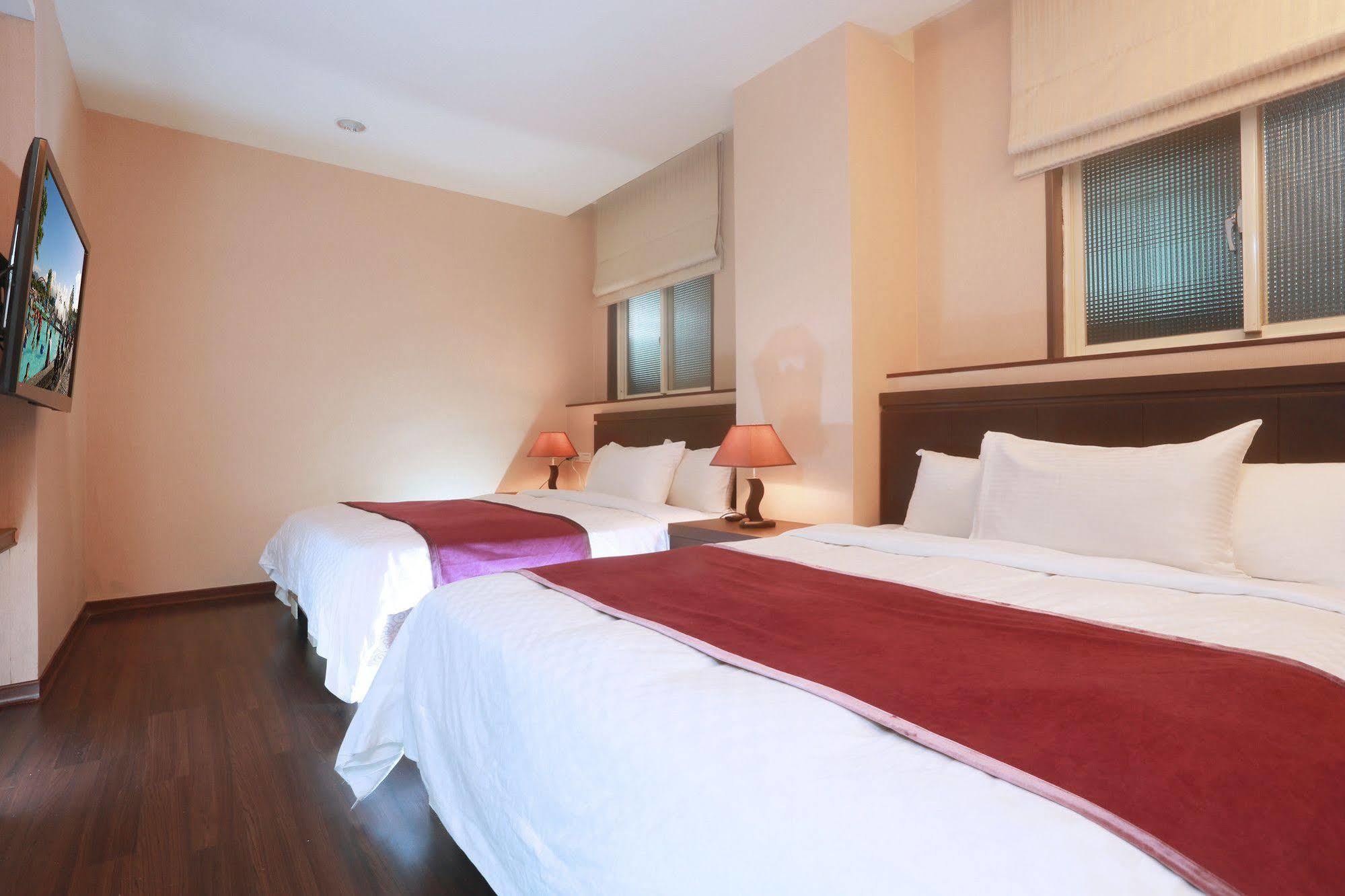 King Town Hotel Лодун Экстерьер фото