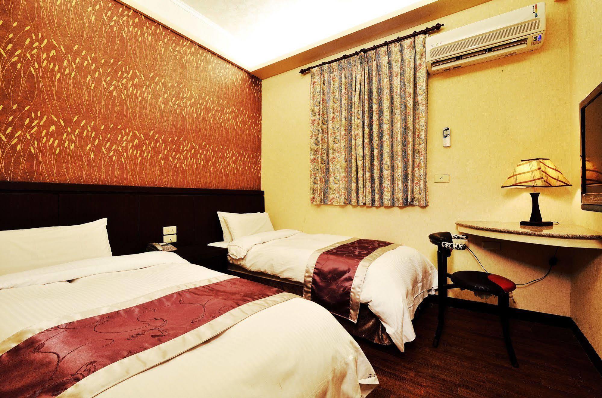 King Town Hotel Лодун Экстерьер фото