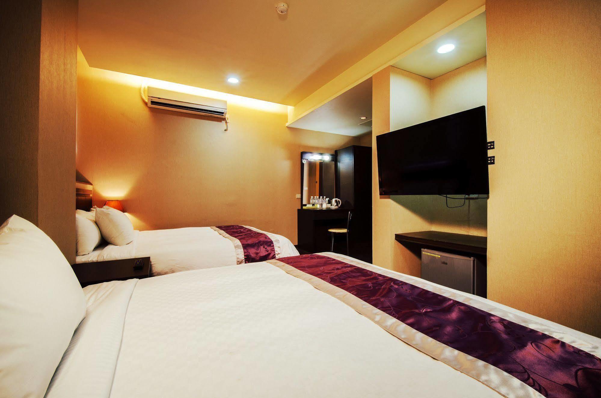 King Town Hotel Лодун Экстерьер фото